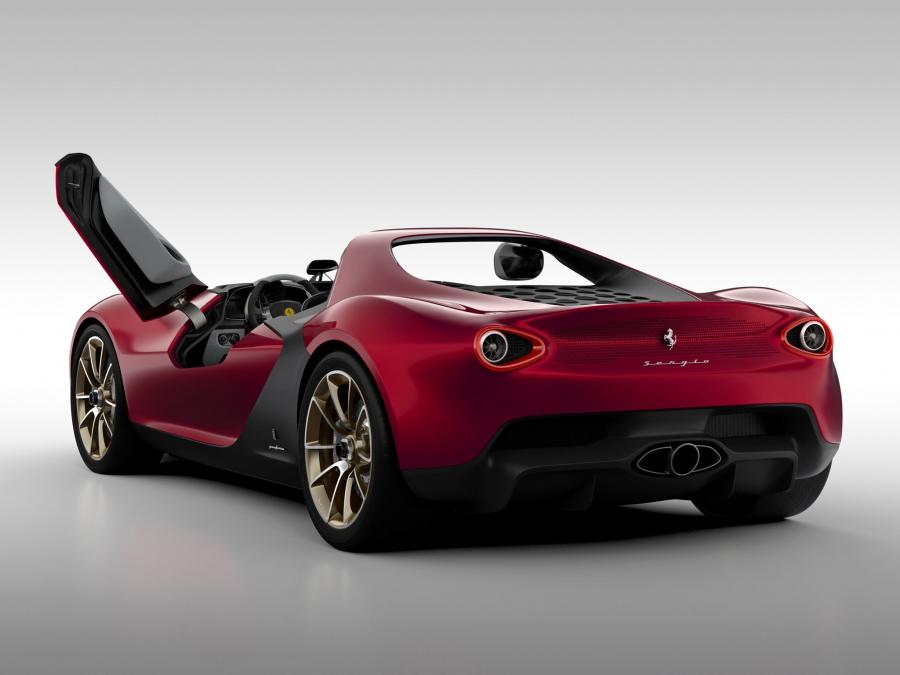  Ferrari Sergio 2013 года  (фото 5 из 16)